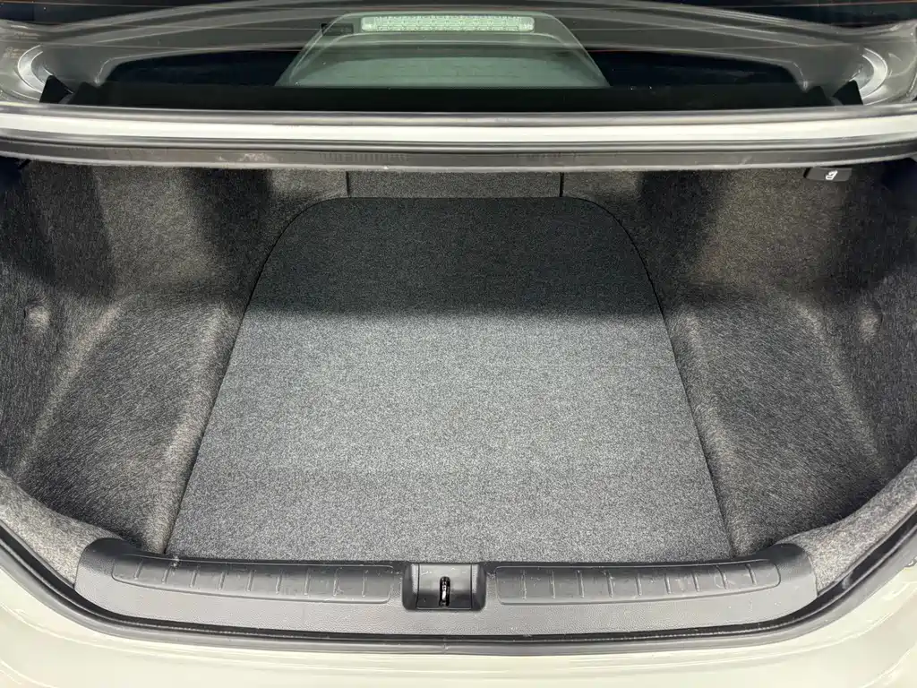Honda Accord — миниатюра 20
