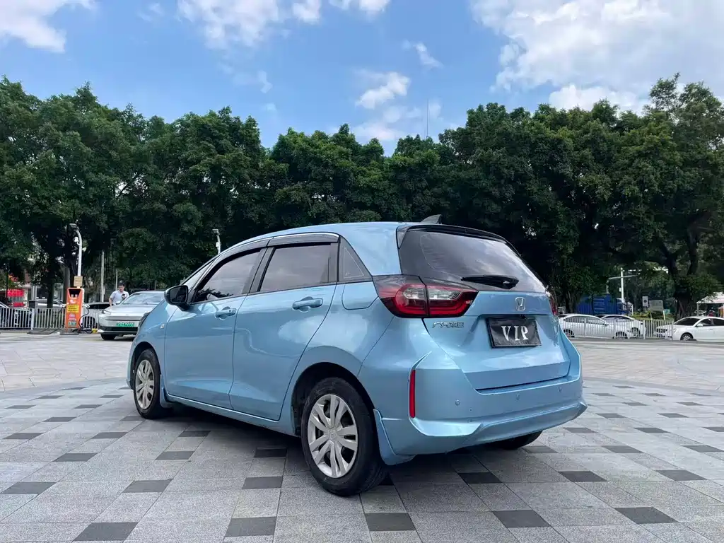 Honda Fit — миниатюра 5