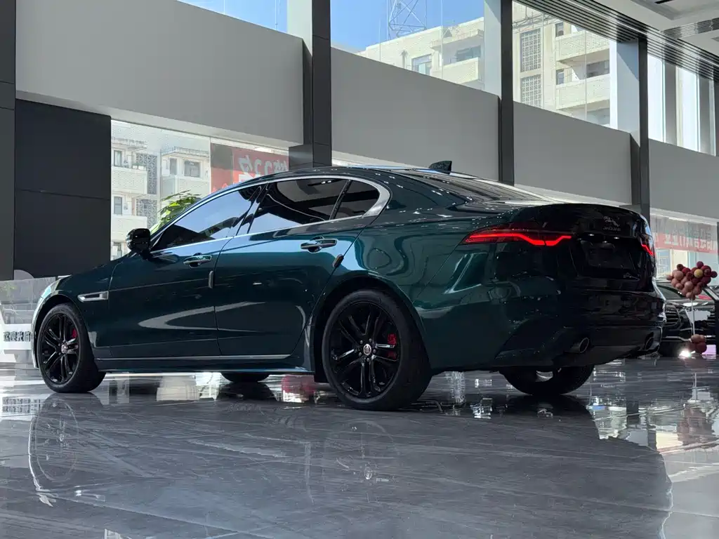 Jaguar XEL — миниатюра 10