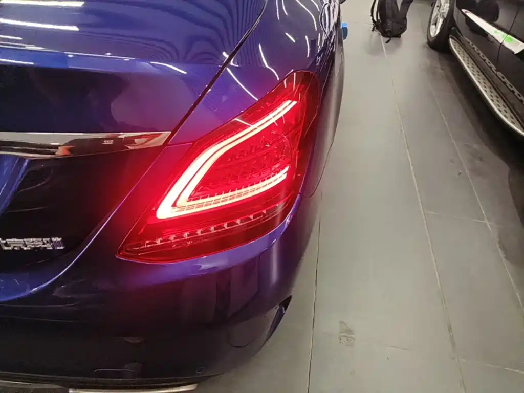 Mercedes-Benz C-Class — миниатюра 8