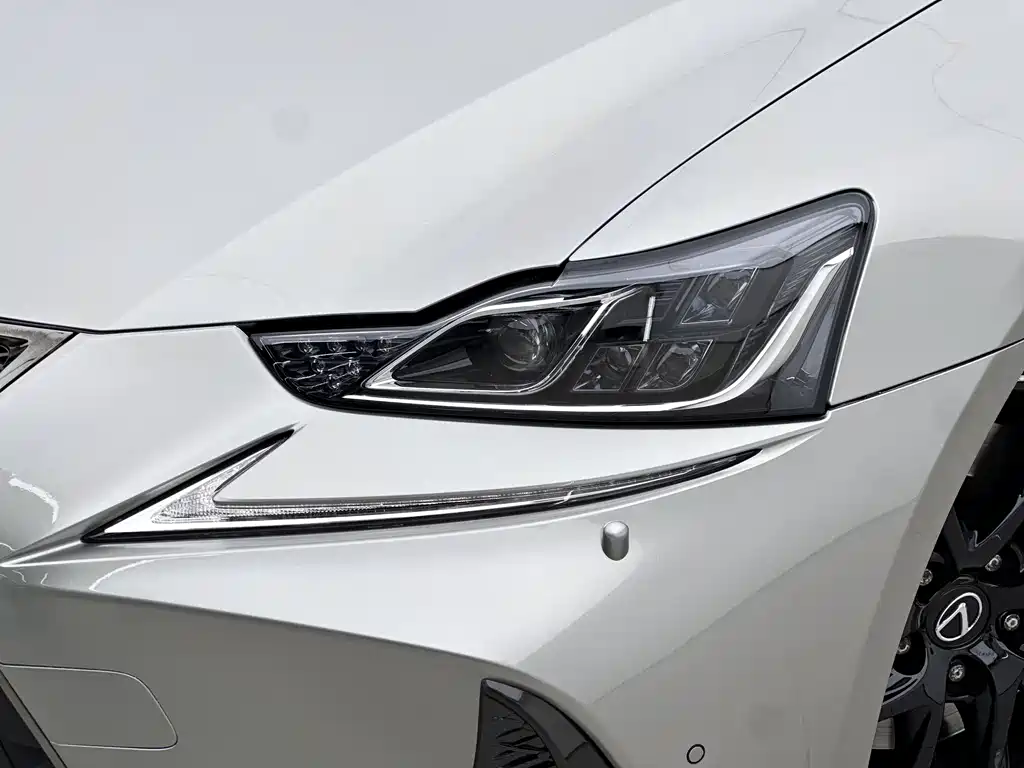 Lexus IS — фотографии объявления, Фото 15