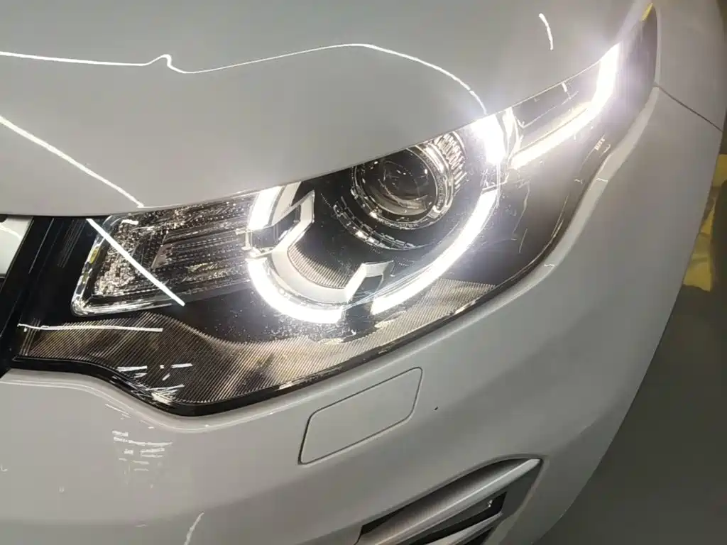 Land Rover Discovery Sport — миниатюра 24