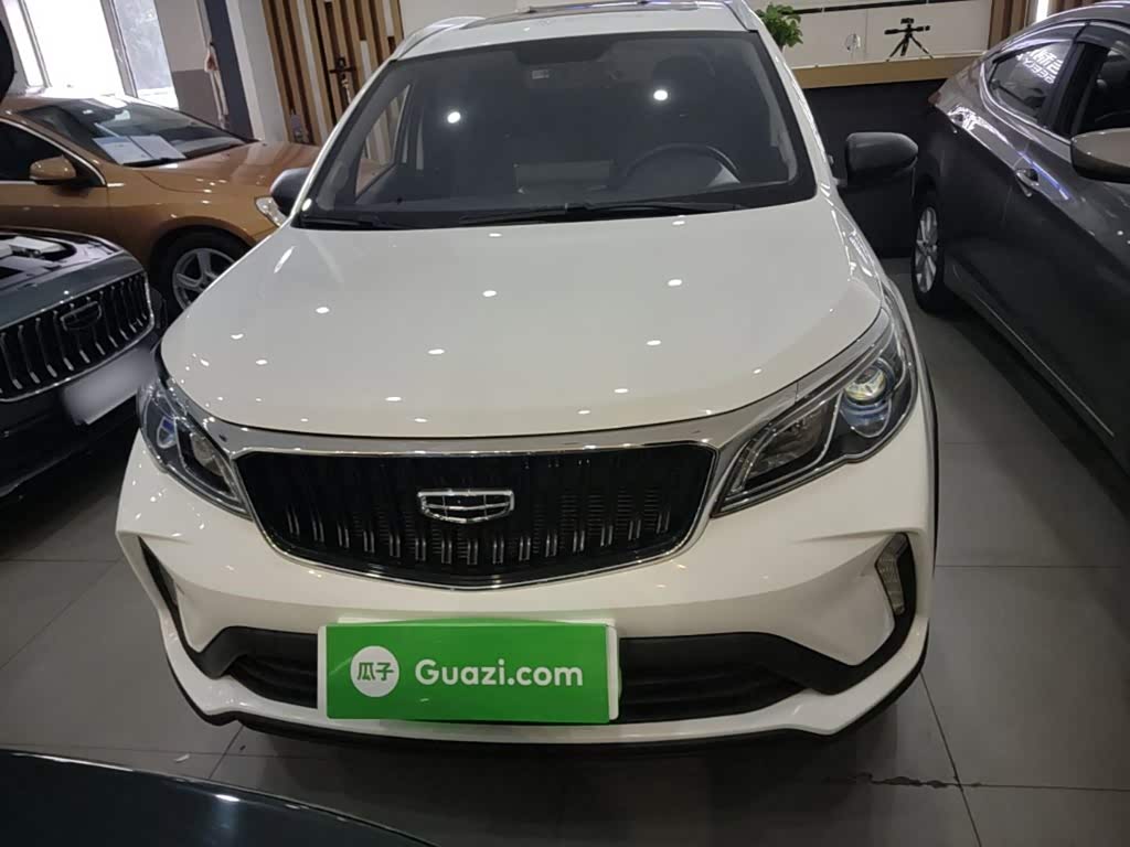 Geely Vision X3 1.5 л 2021 г. Белый, пробег 19900 км