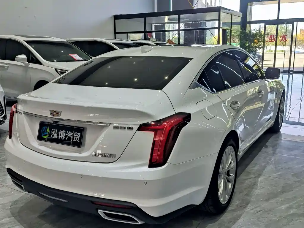 Cadillac CT5 2022 — фото 12