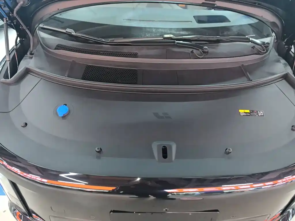 Li Auto Li i8 — миниатюра 20