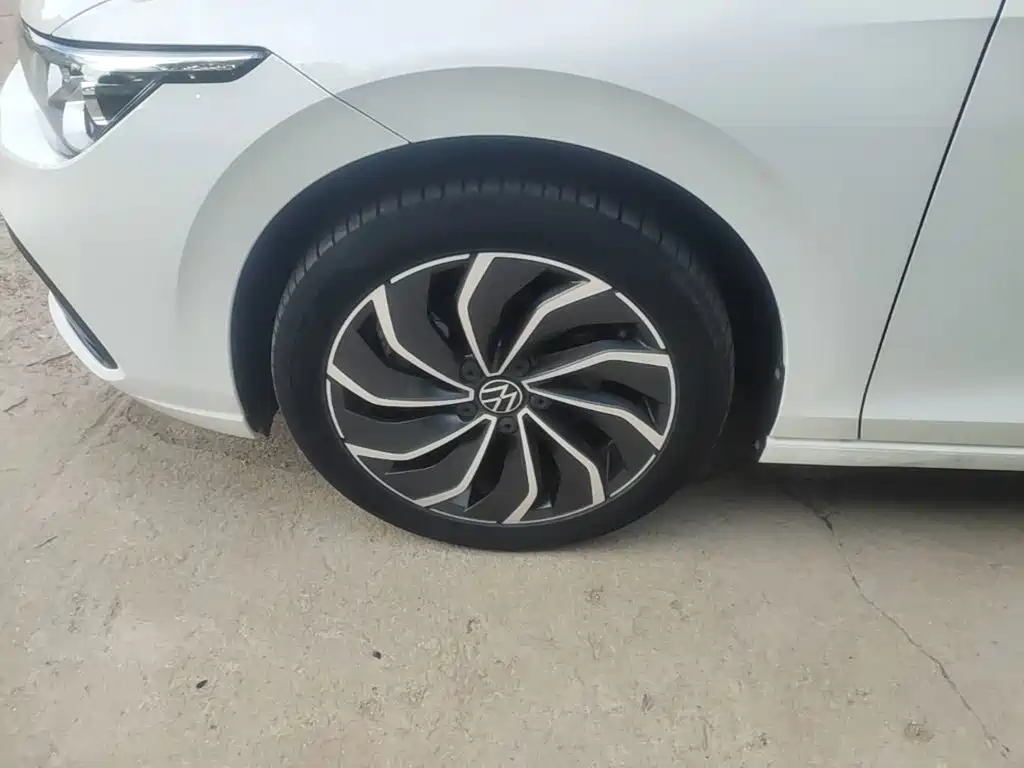 Volkswagen Golf — миниатюра 23