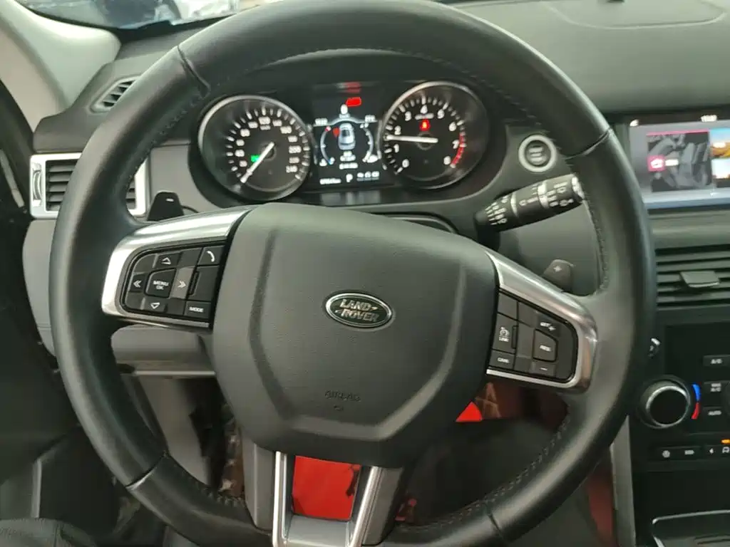 Land Rover Discovery Sport — миниатюра 11