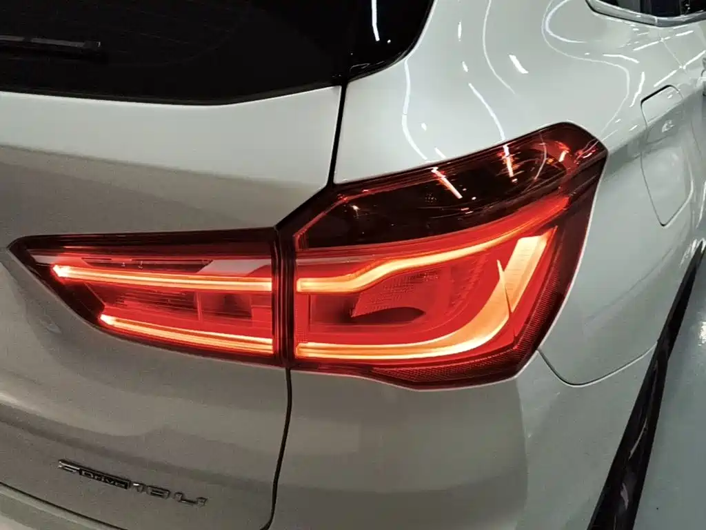 BMW X1 — миниатюра 8