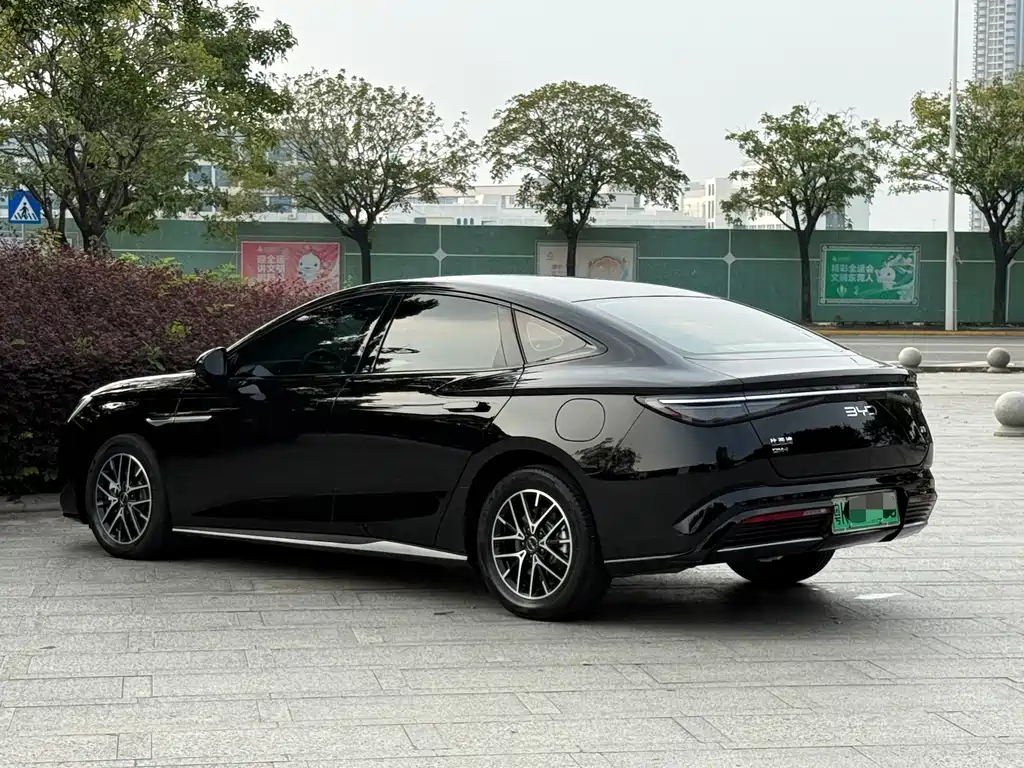BYD Seal — миниатюра 7