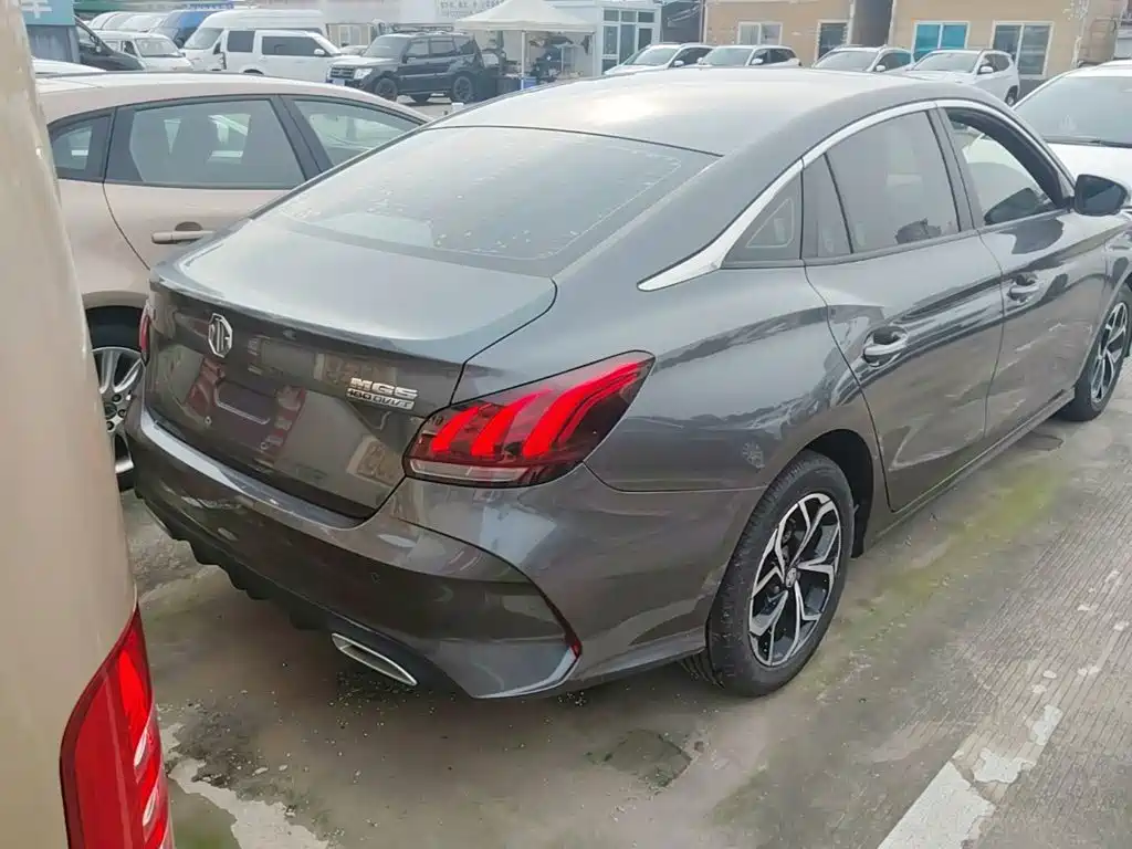 MG MG5 — миниатюра 7