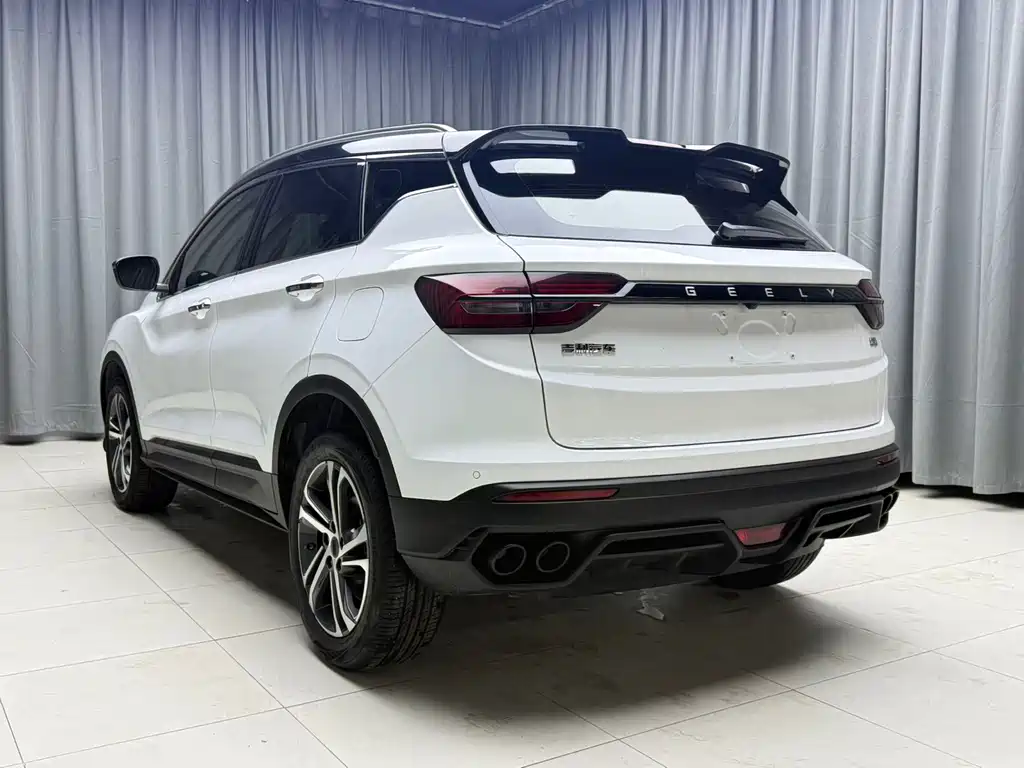 Geely Binyue — миниатюра 5
