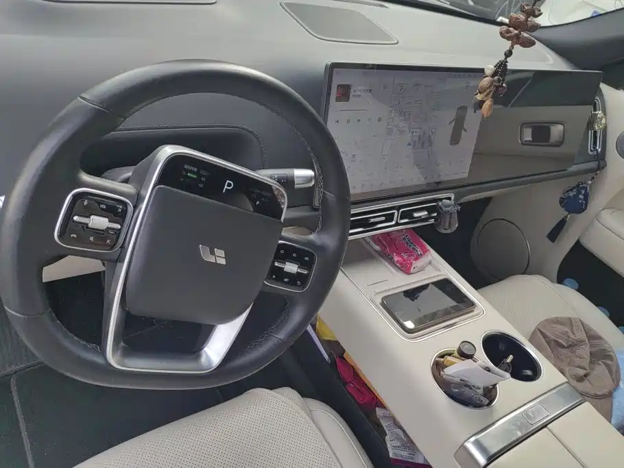 Li Auto Li L8 — миниатюра 12