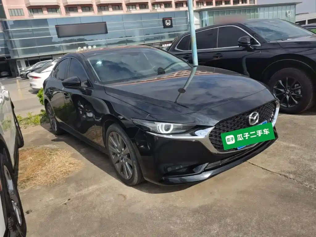 Mazda 3 Axela — миниатюра 4
