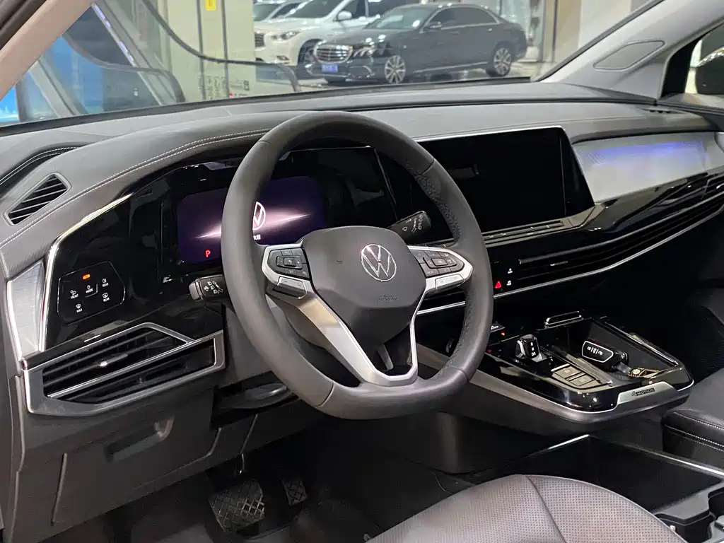 Volkswagen Talagon — миниатюра 7