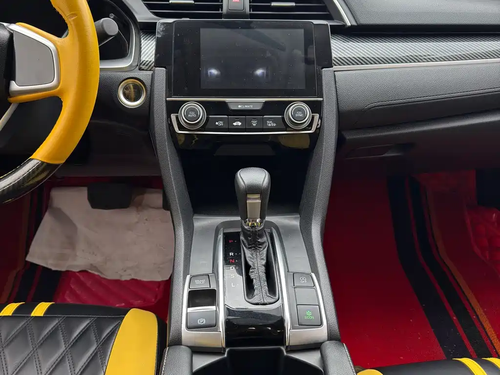 Honda Civic — миниатюра 8