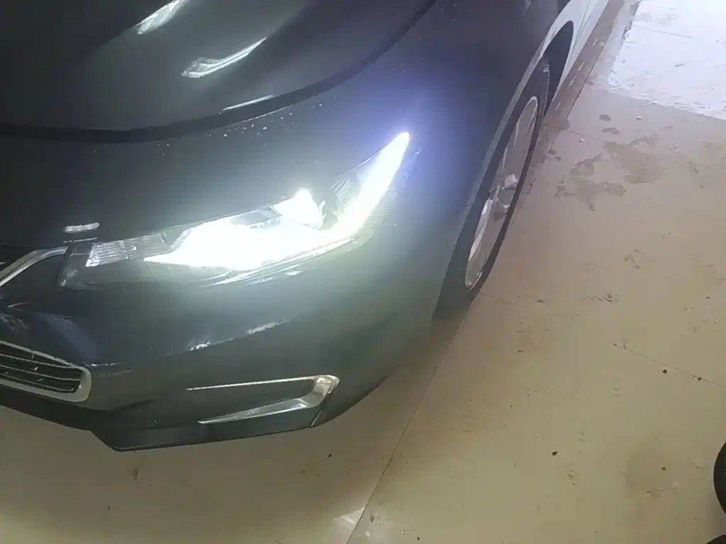Chevrolet Malibu XL — миниатюра 21