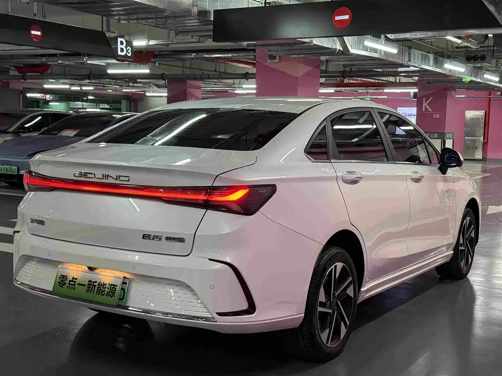 BAIC EU5 Plus — миниатюра 6