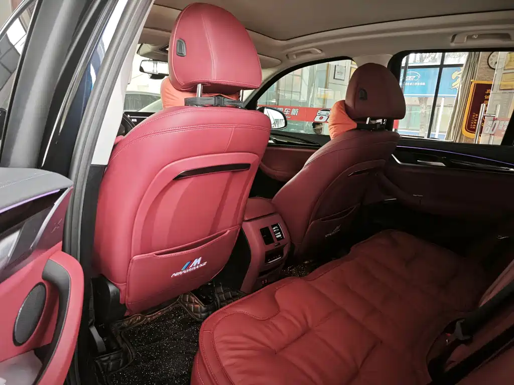 BMW X3 — миниатюра 7