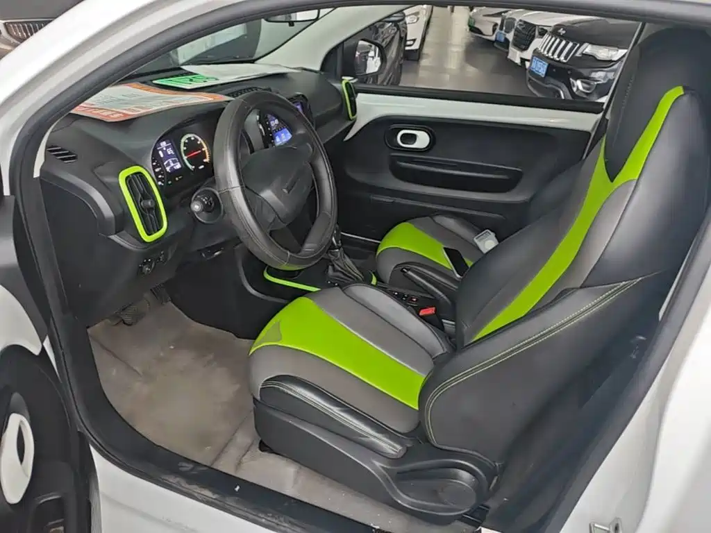 Roewe Clever — миниатюра 15