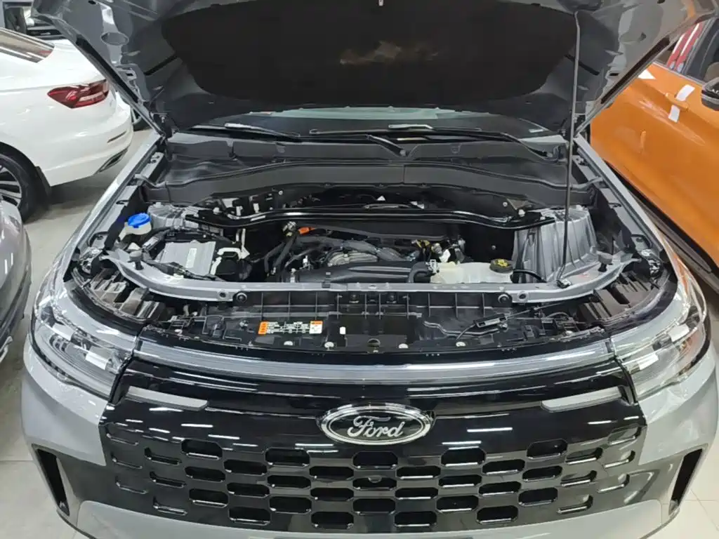 Ford Explorer — миниатюра 20