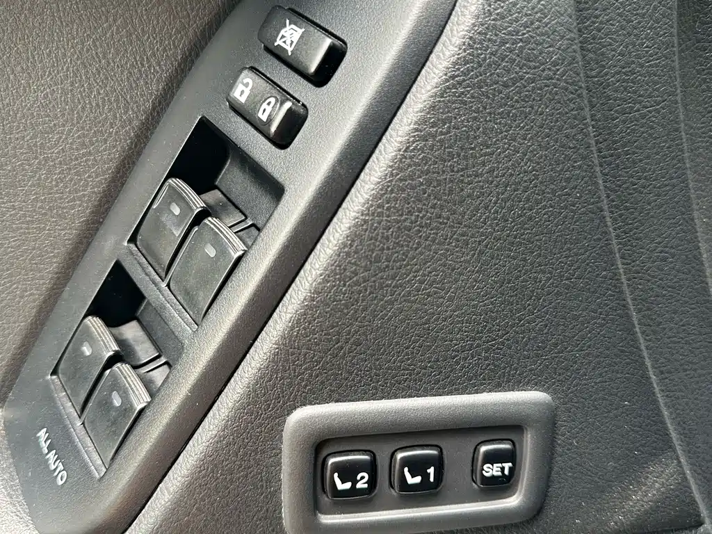 Toyota Prado — миниатюра 20