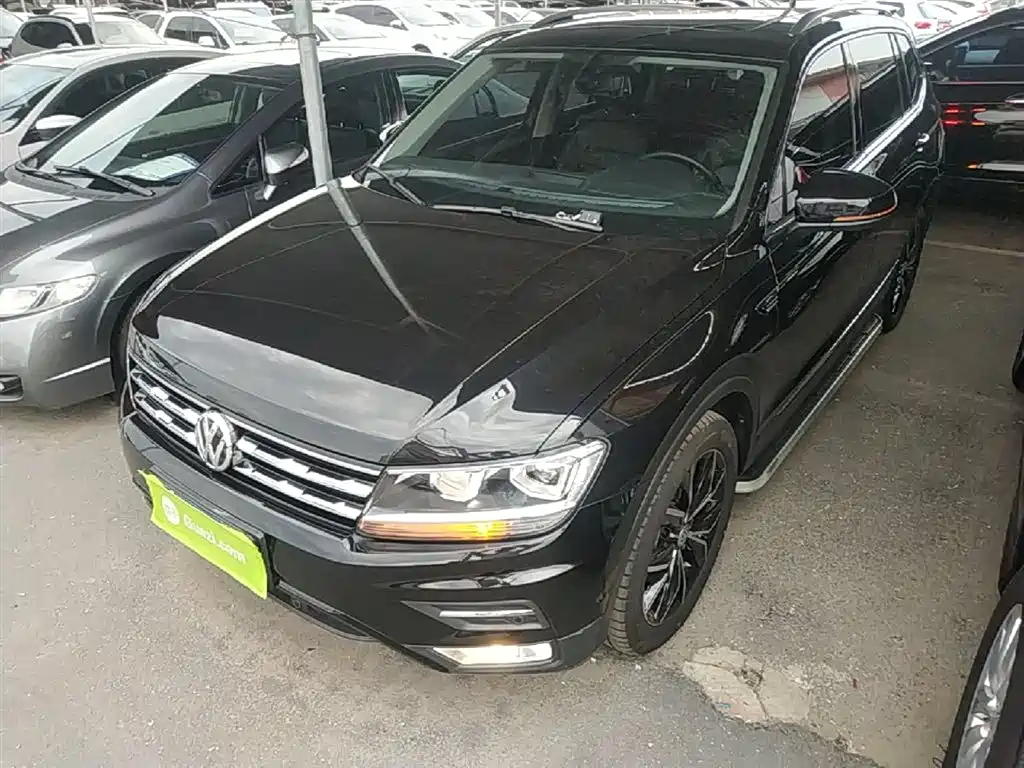 Купить Volkswagen Tiguan L