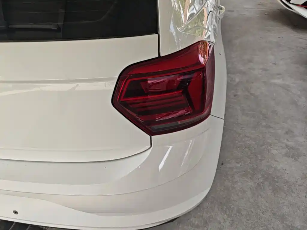 Volkswagen Polo — миниатюра 8