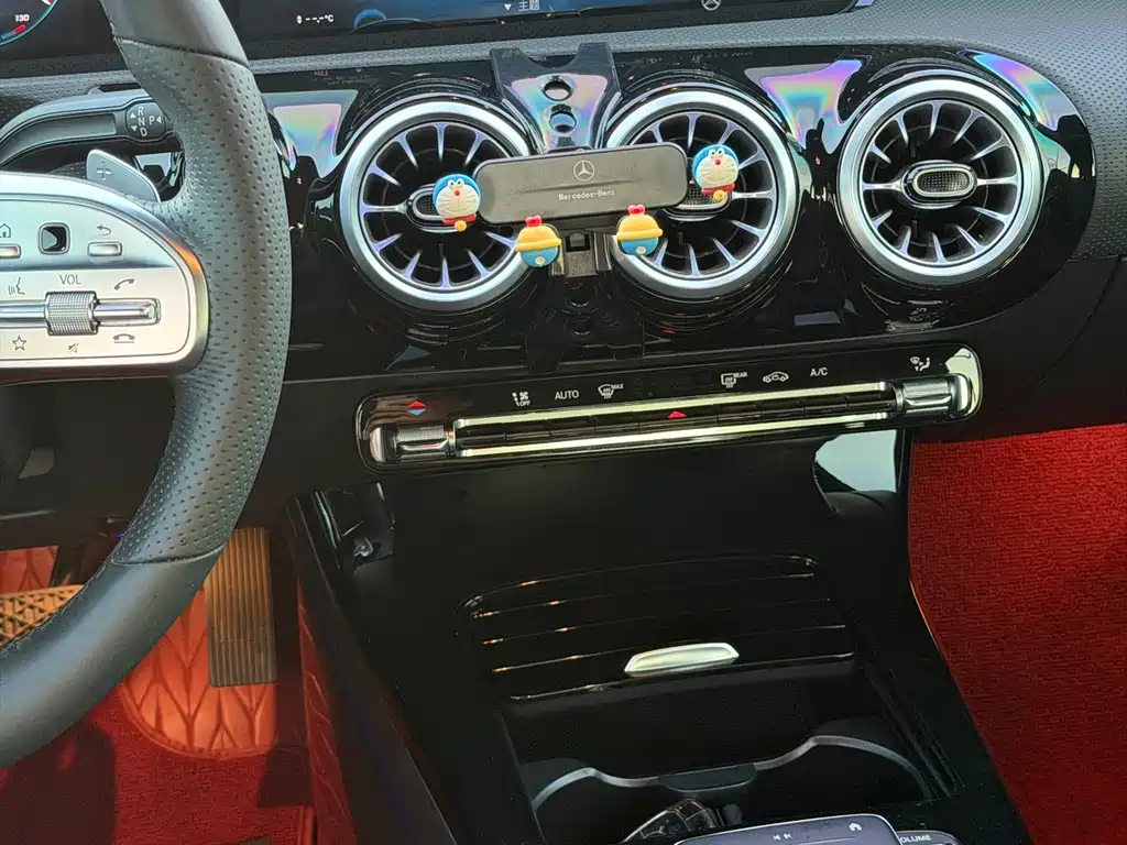 Mercedes-Benz A-Class — миниатюра 15