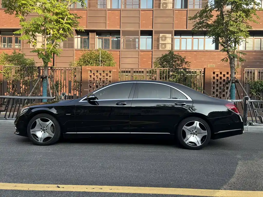 Mercedes-Benz S-Class — миниатюра 3