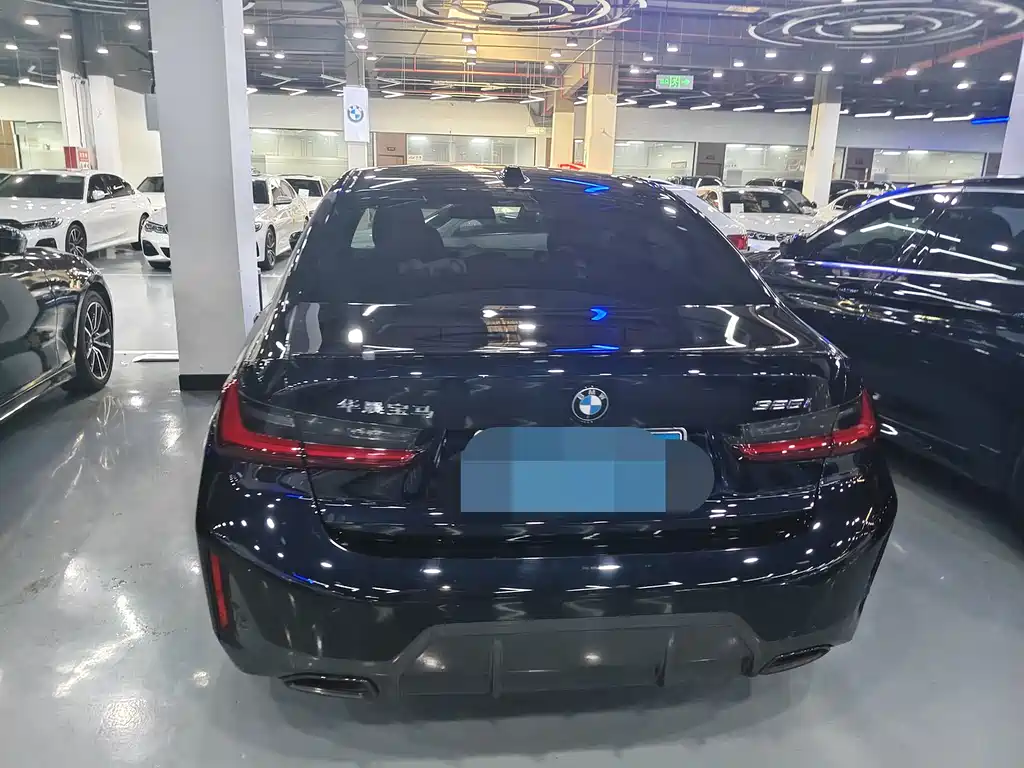BMW 3 Series — миниатюра 23
