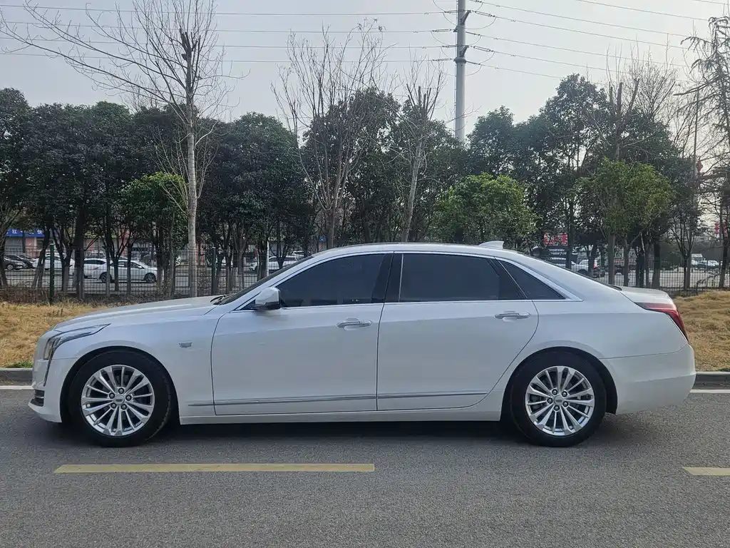 Cadillac CT6 2017 28T Luxury