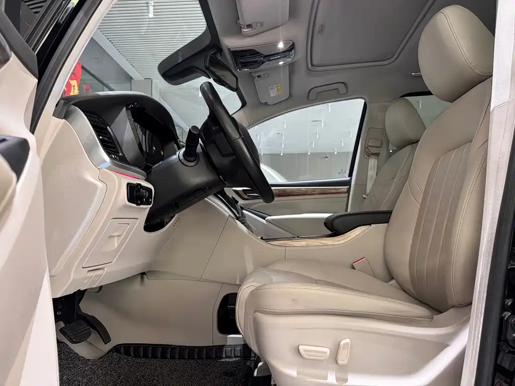 GAC Motor Trumpchi M8 — миниатюра 4