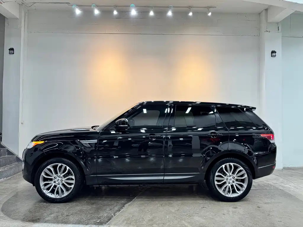 Land Rover Sport — миниатюра 4