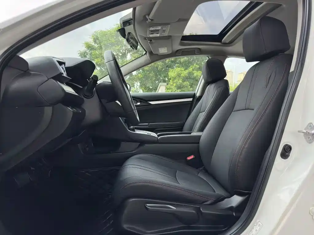 Honda Civic — миниатюра 4
