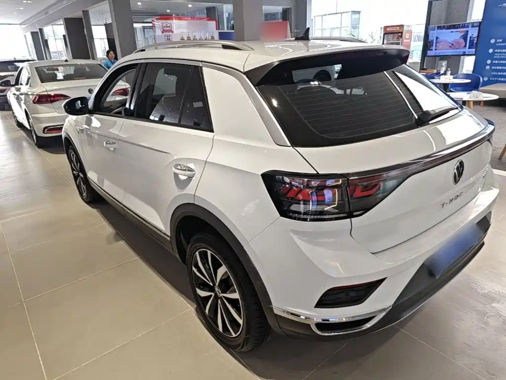 Volkswagen T-Roc — миниатюра 5