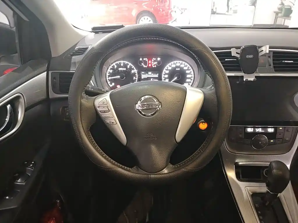 Nissan Sylphy — миниатюра 11