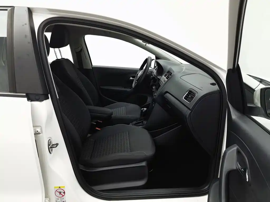 Volkswagen Polo — миниатюра 23