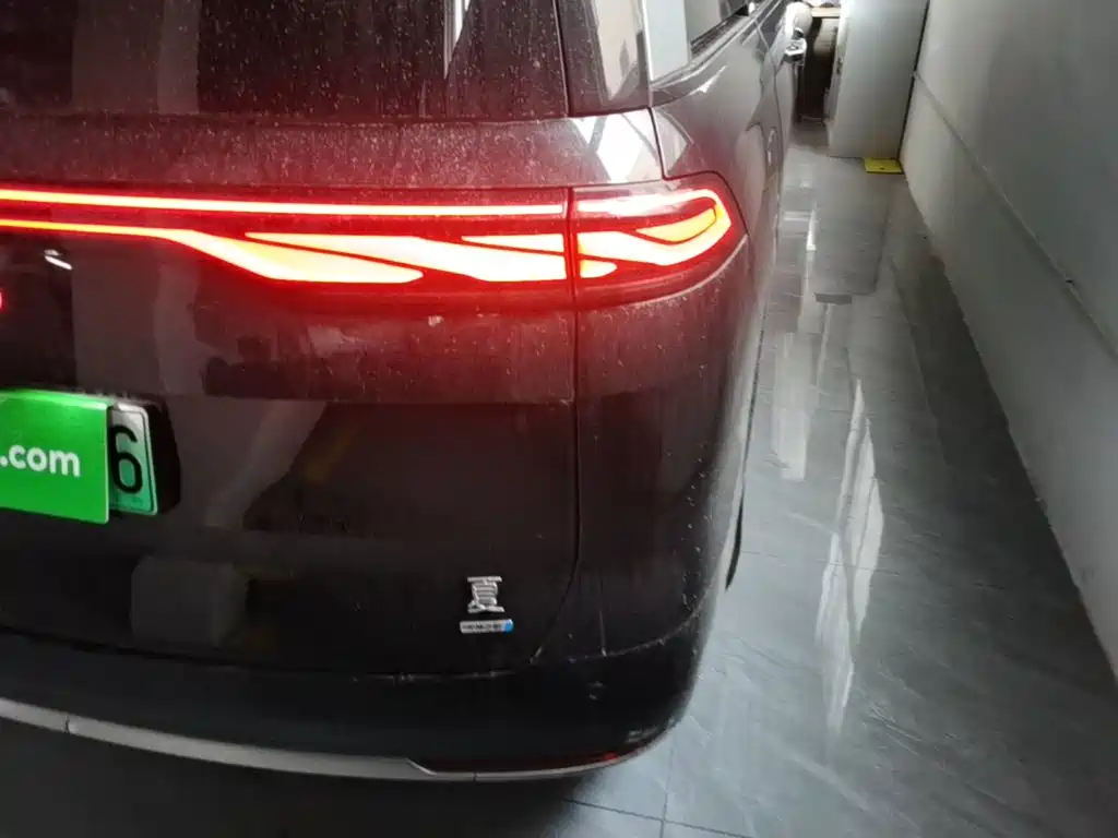 BYD Xia — миниатюра 8