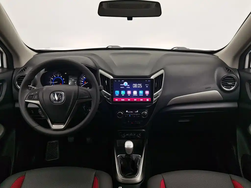 Changan CS15 — миниатюра 5