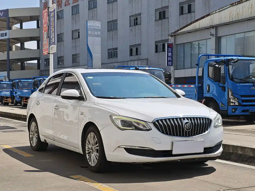 Buick Excelle — миниатюра 3