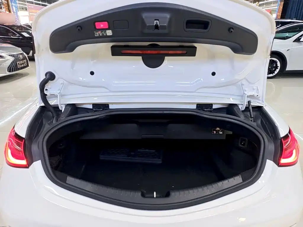 Mercedes-Benz CLE — миниатюра 19