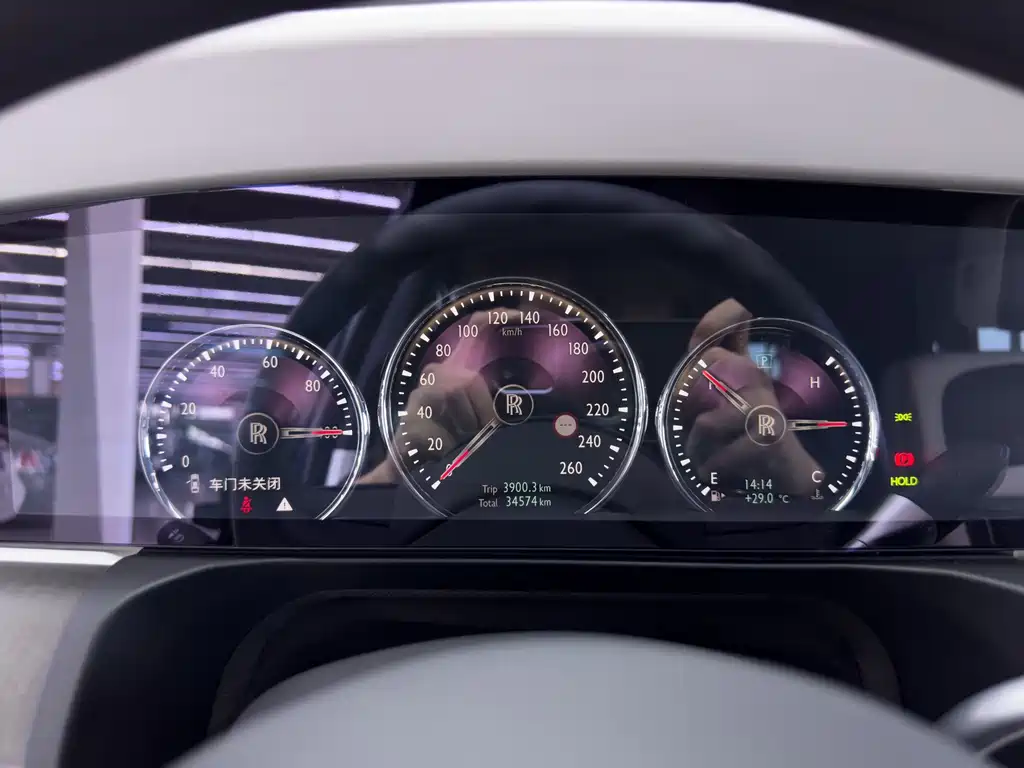 Rolls-Royce Ghost — миниатюра 21