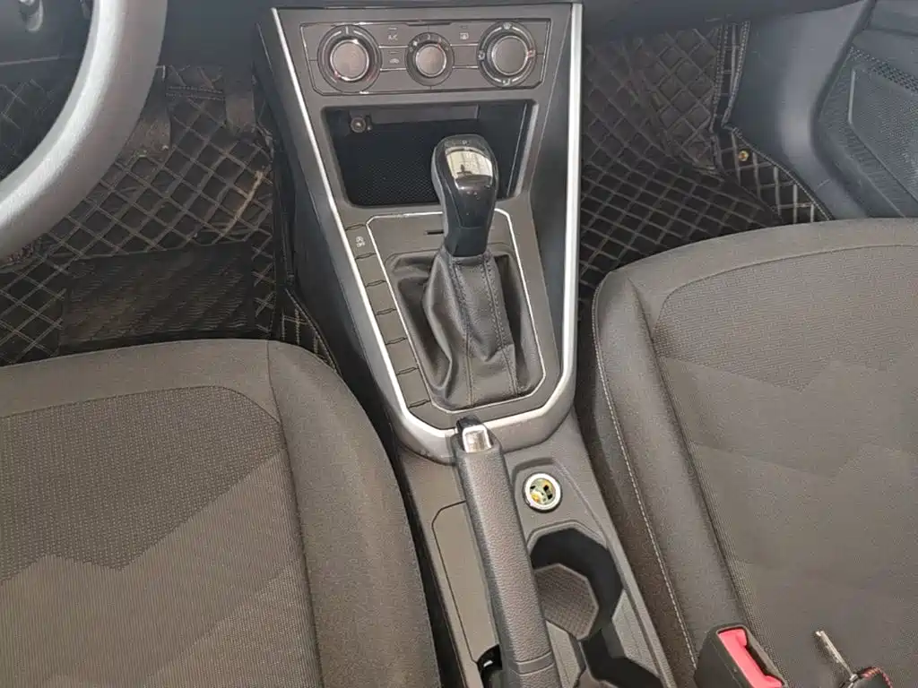 Volkswagen Polo — миниатюра 14
