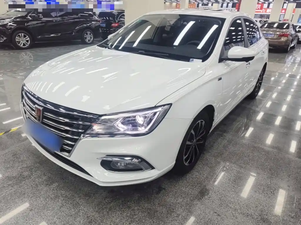 Roewe i5