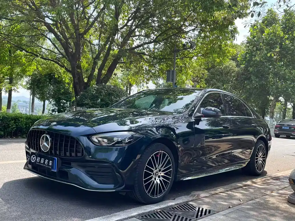 Mercedes-Benz C-Class 2021