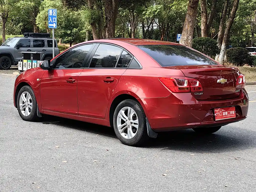 Chevrolet Cruze — миниатюра 11