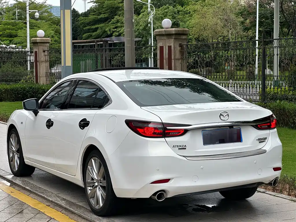 Mazda Atenza — миниатюра 10