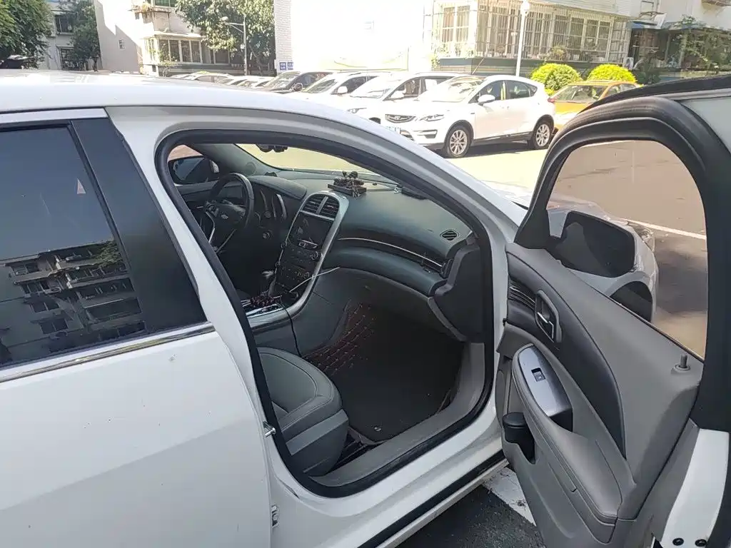 Chevrolet Malibu — миниатюра 19