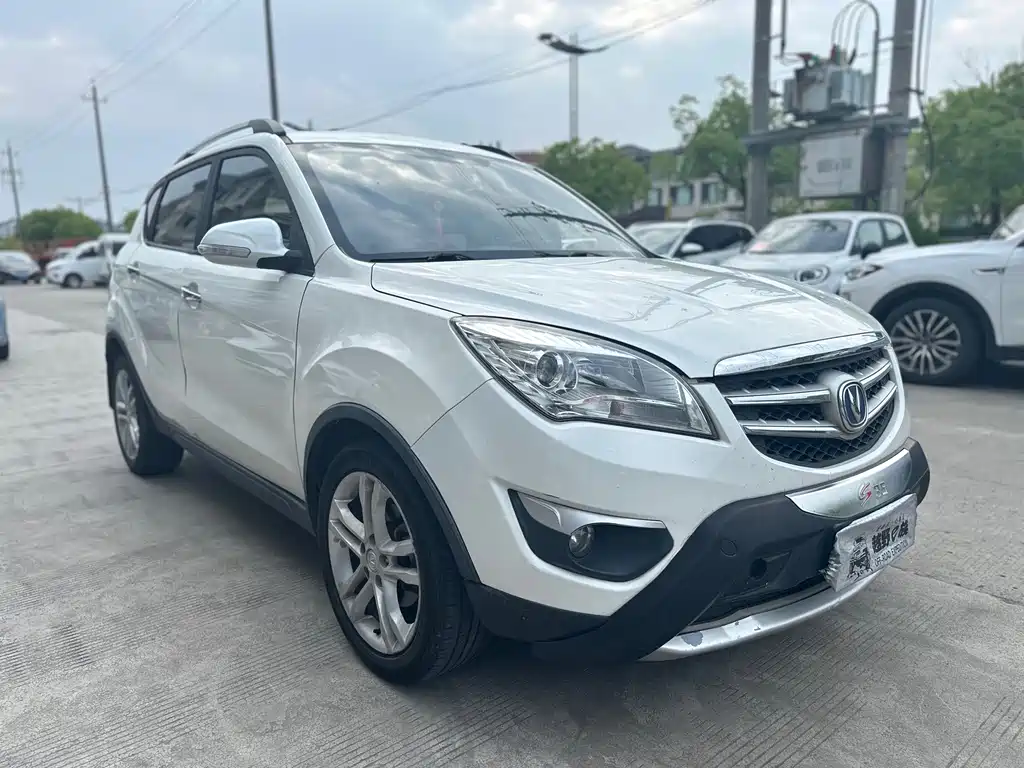 Changan CS35 2015 1.6L MT Comfort IV