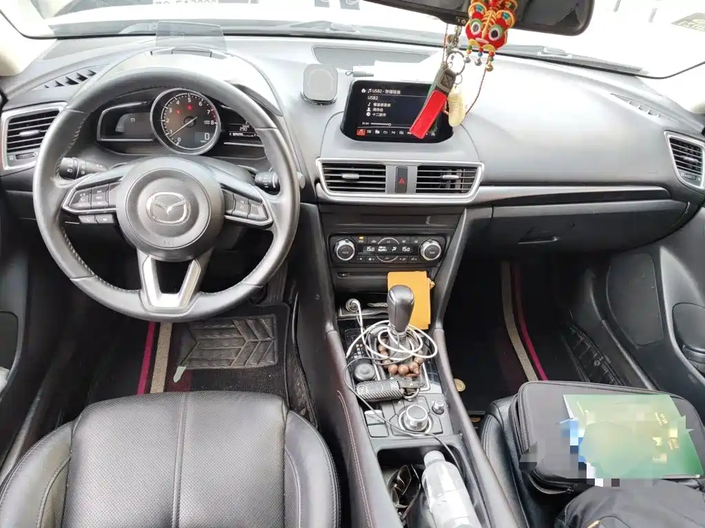 Mazda 3 Axela — миниатюра 5